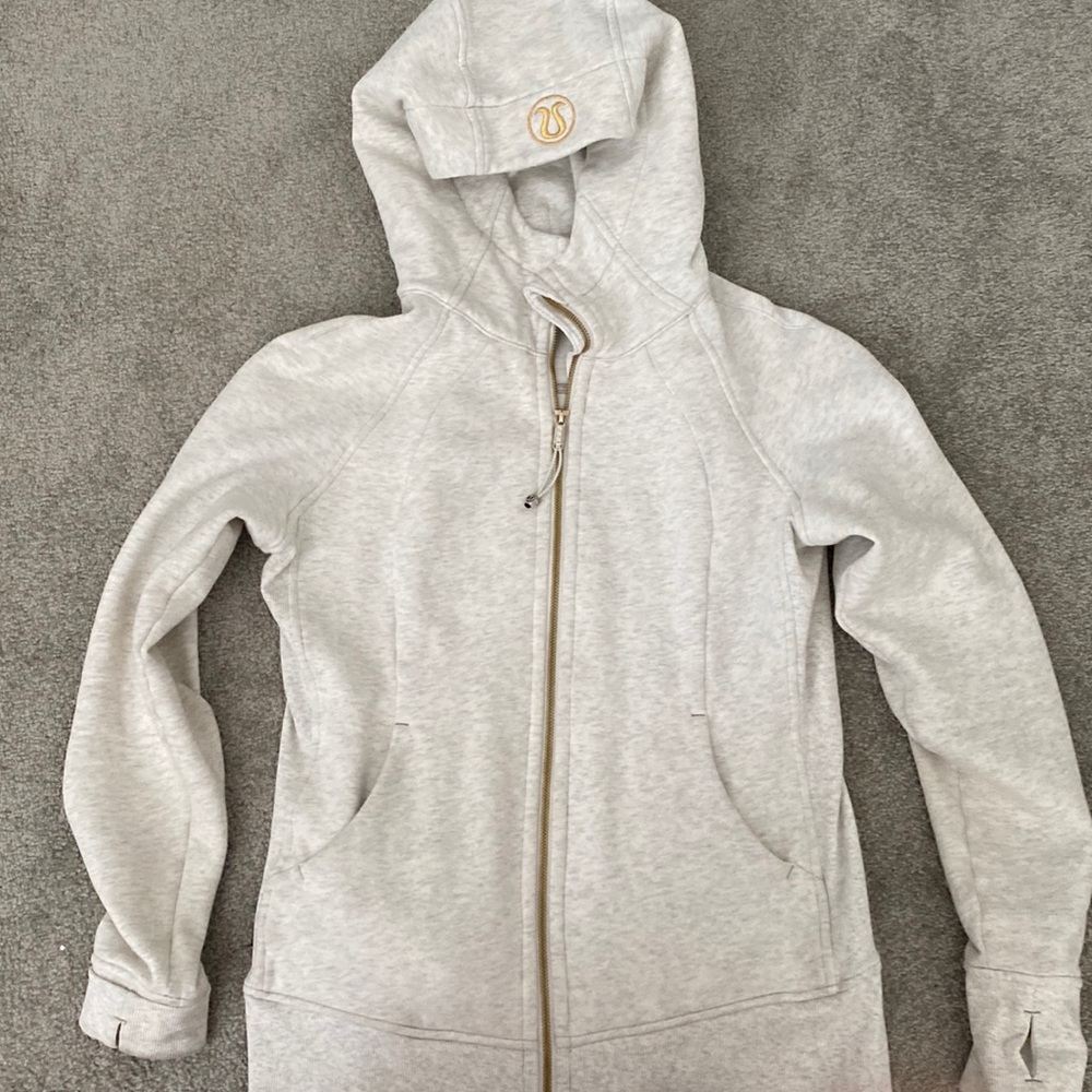 Lululemon oatmeal and gold scuba jacket size 10